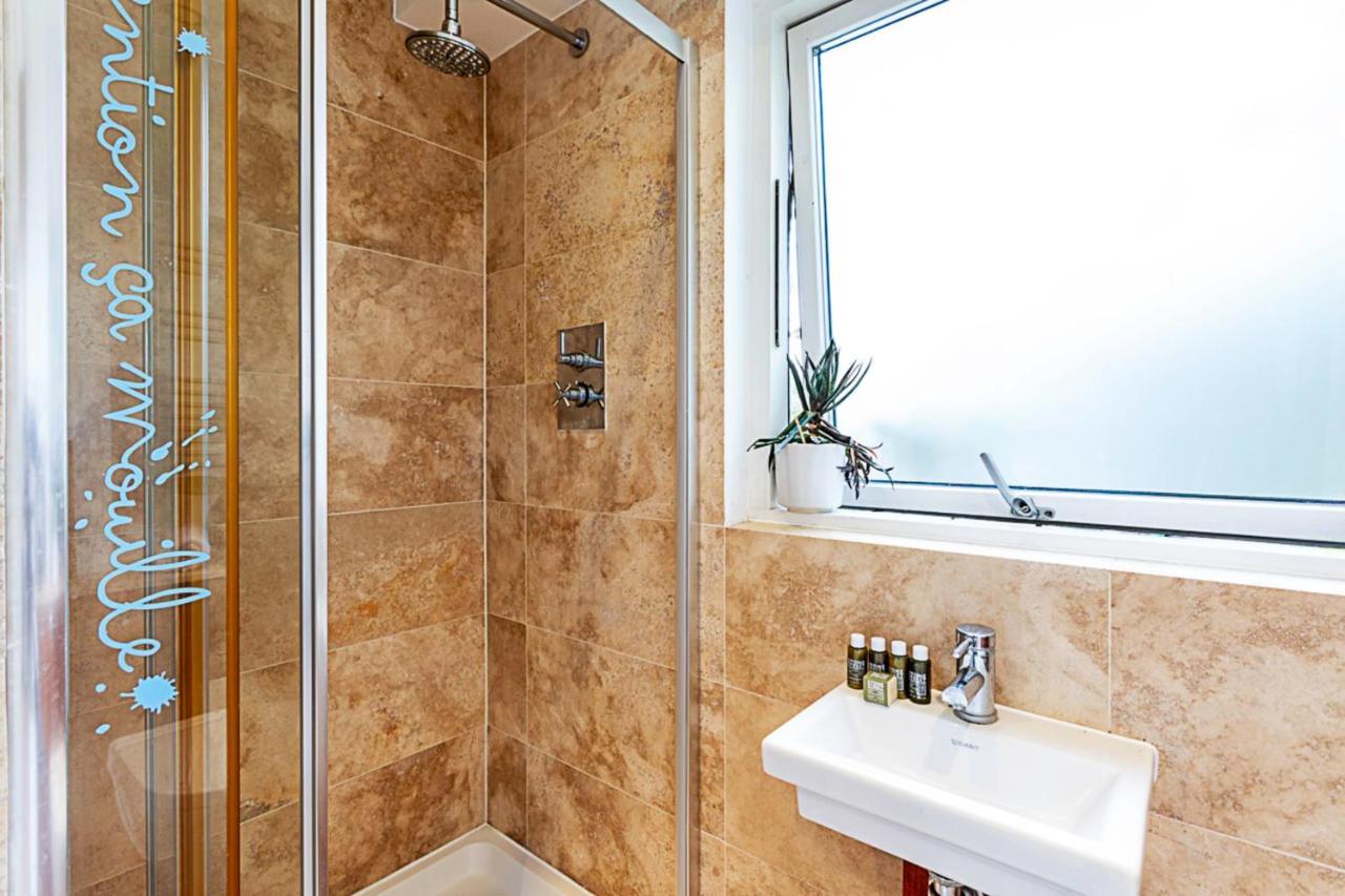 3 Bed Luxury Penthouse In Shoreditch Londra