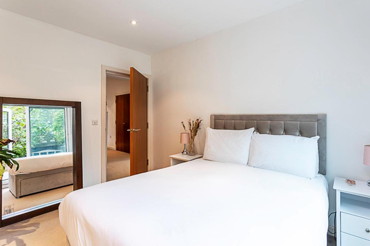 3 Bed Luxury Penthouse In Shoreditch Londra